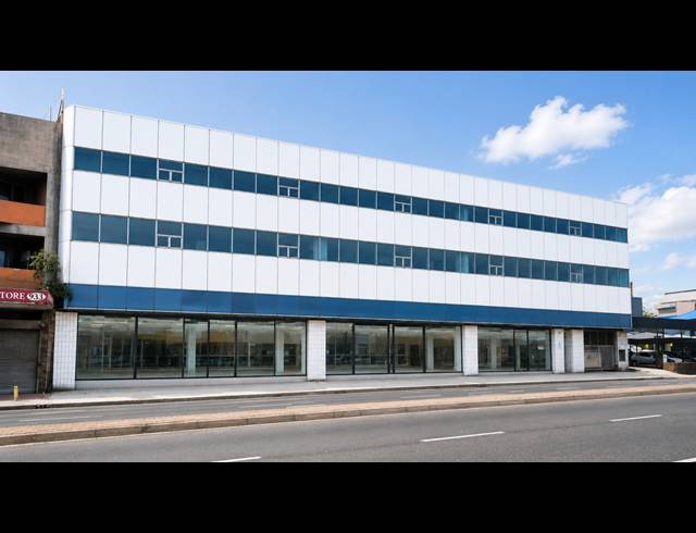 1,500M² BUILDING TO LET IN STAMFORD HILL